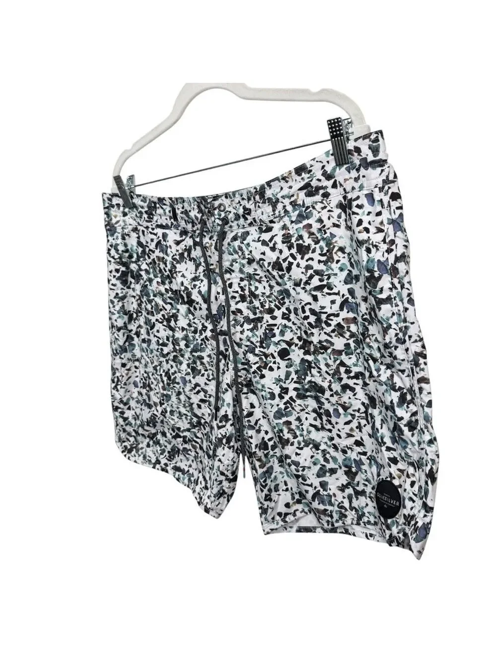Quiksilver men’s boardshorts